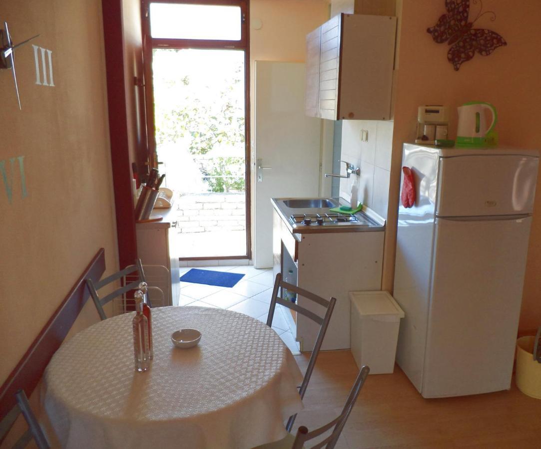 Apartment Blanka Petrcane Εξωτερικό φωτογραφία